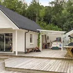 Amazing Home In Stavang With Wifi * Stavang